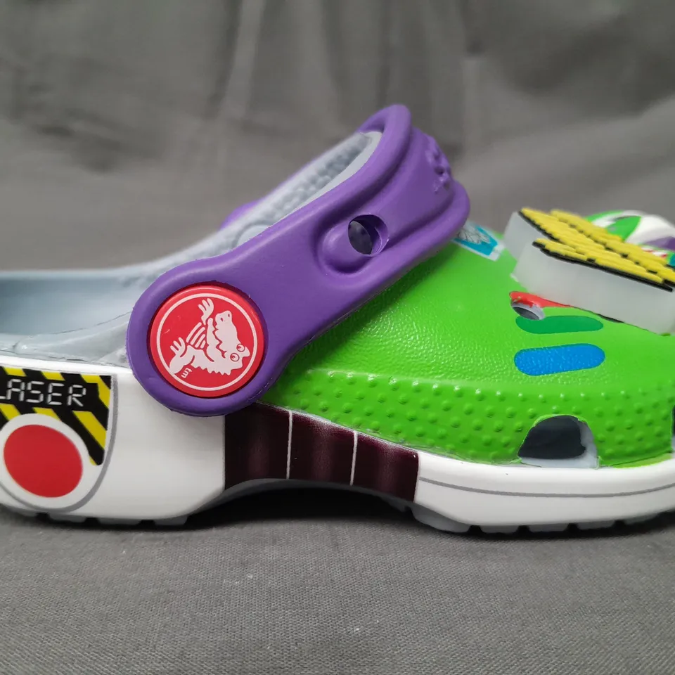 PAIR OF CROCS TOY STORY BUZZ CLASSIC KIDS CLOGS UK SIZE C8