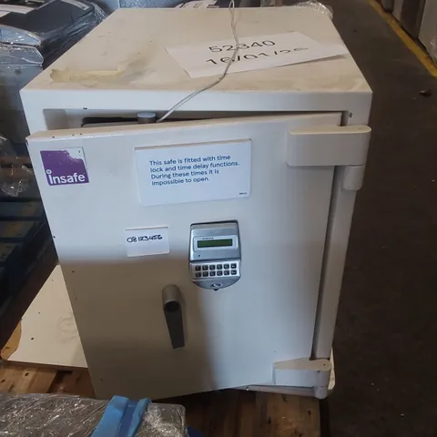INSAFE HEAVY DUTY SECURITY SAFE