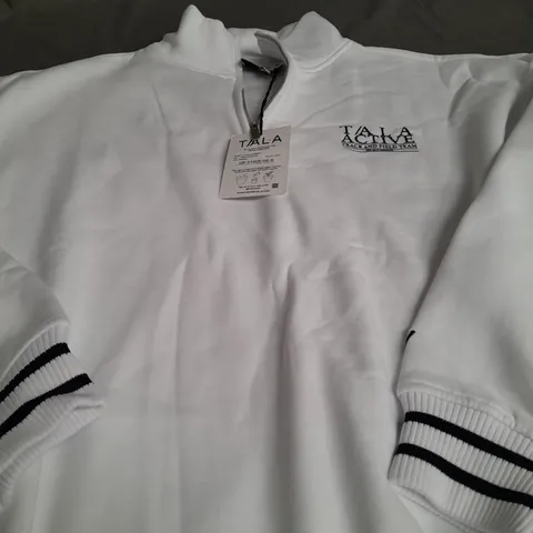 TIALA 1/4 ZIP SWEATSHIRT IN WHITE - MEDIUM