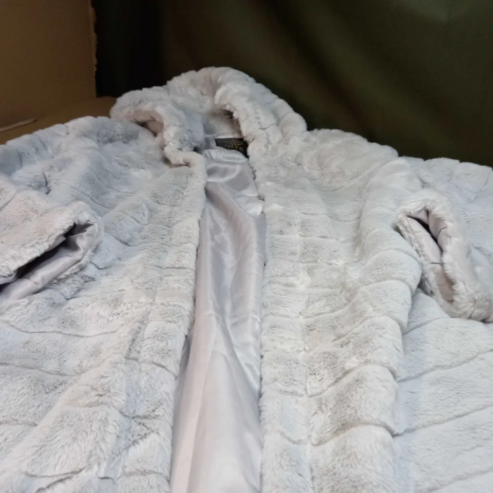 DESIGNER GREY FAUX FUR HOODED COAT - 2XL
