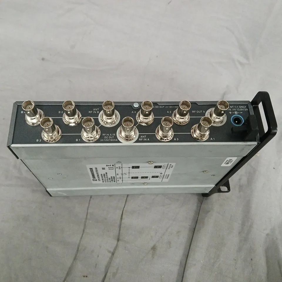 SENNHEISER ANTENNA SPLITTER ASA 1 – RF DISTRIBUTION UNIT
