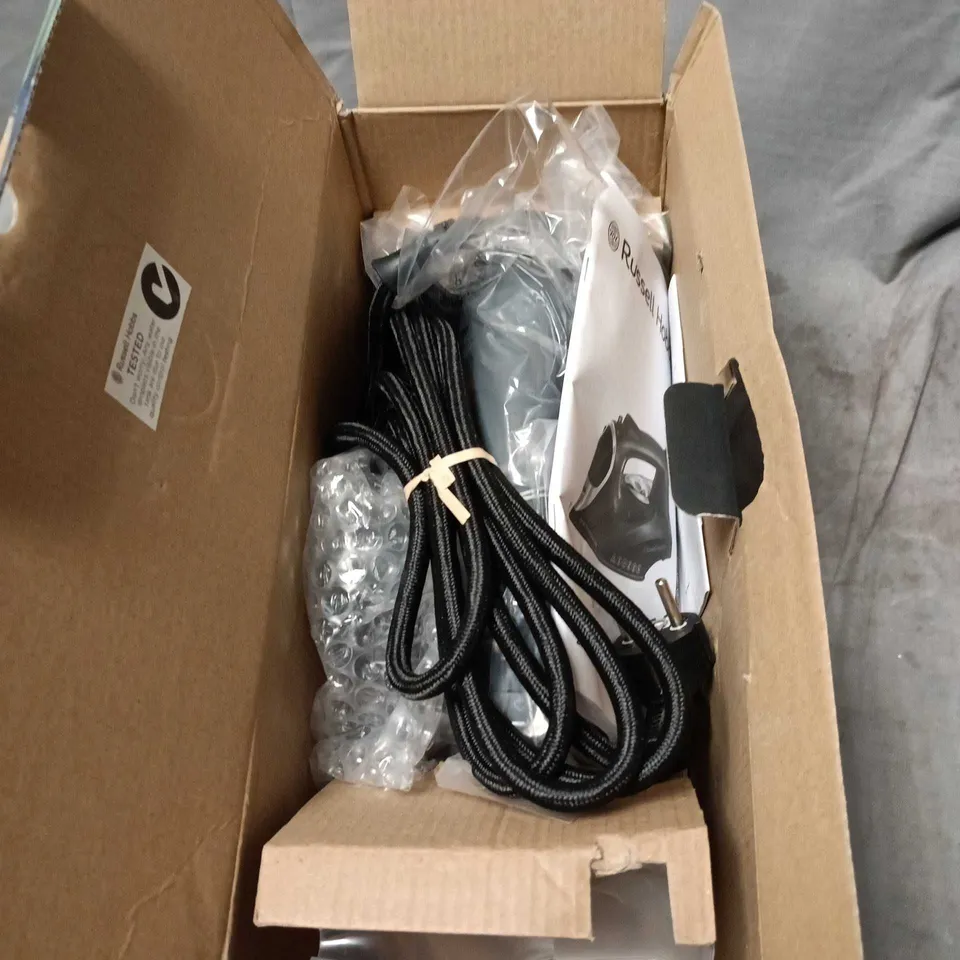 RUSSELL HOBBS ONE TEMPERATURE IRON, BOXED WITH ACCESSORIES