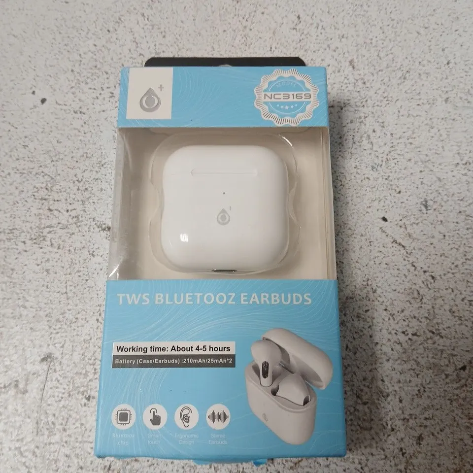 TWS BLUETOOTH EARBUDS WITH CHARGING CASE