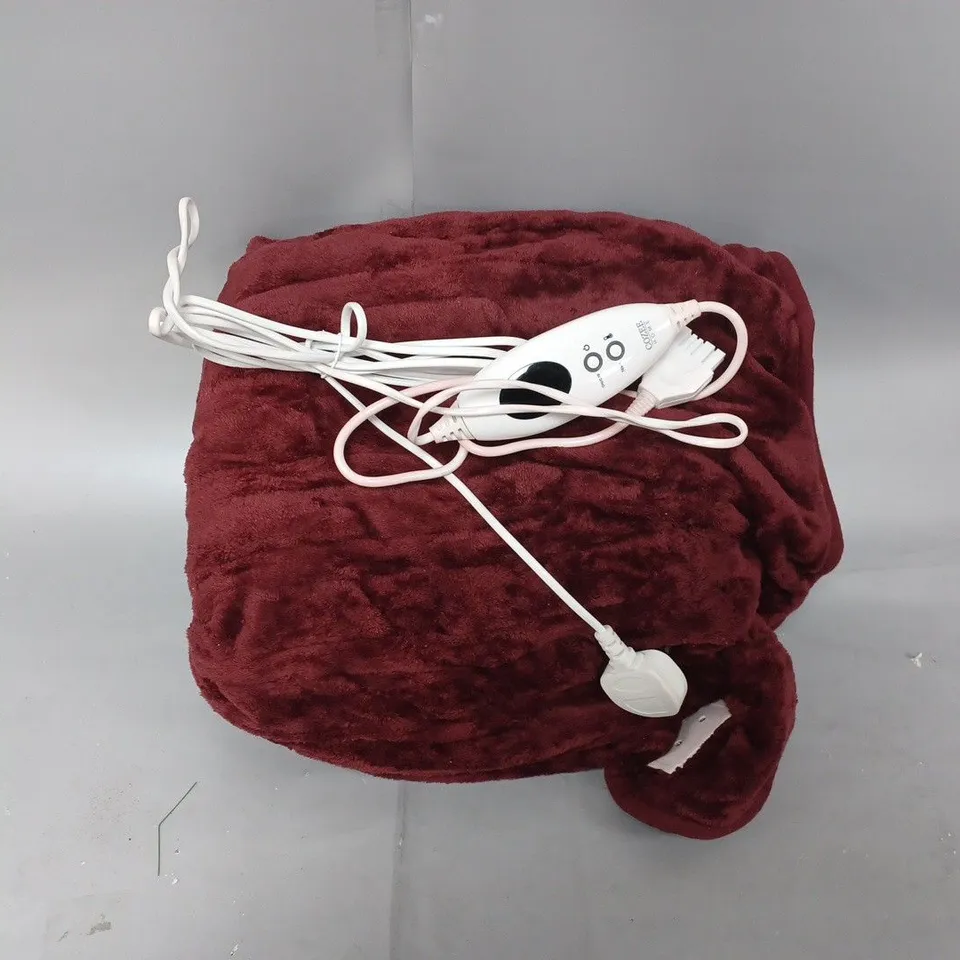 BOXED COZEE HOME VELVETSOFT HEATED THROW IN SHIRAZ WINE