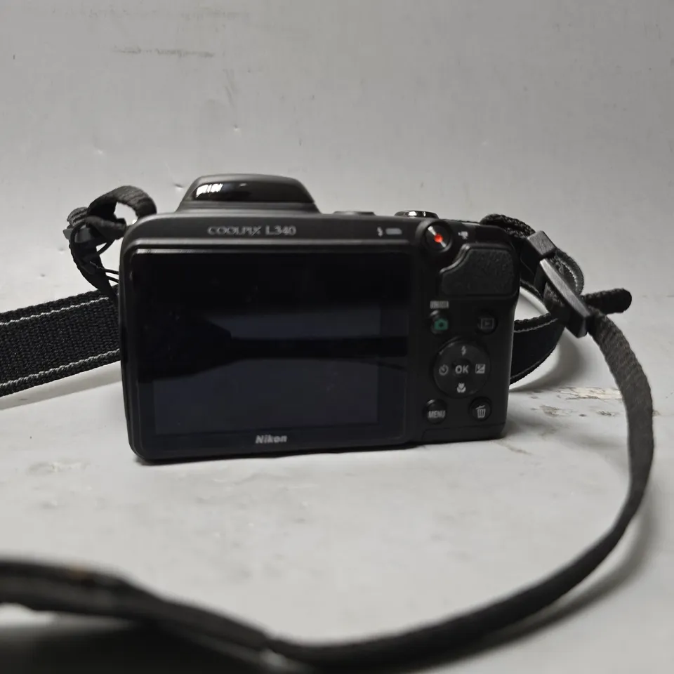 NIKON COOLPIX L340 CAMERA