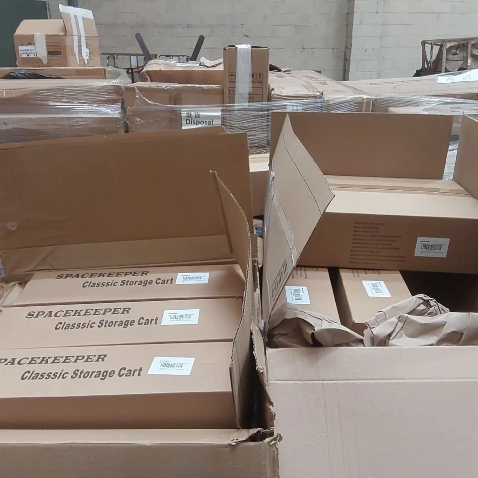 PALLET CONTAINING A VERY LARGE QUANTITY OF BOXED STORAGE CARTS