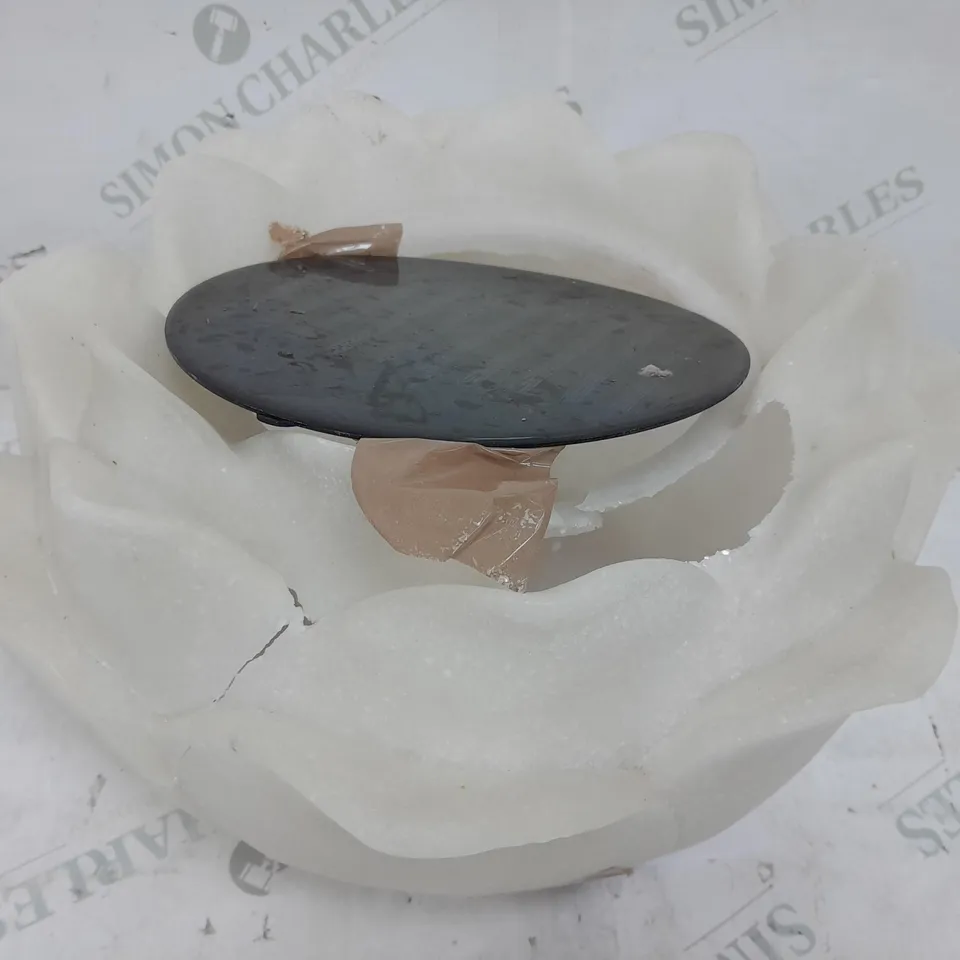 BOXED MY GARDEN STORIES LARGE LED LOTUS LIGHT
