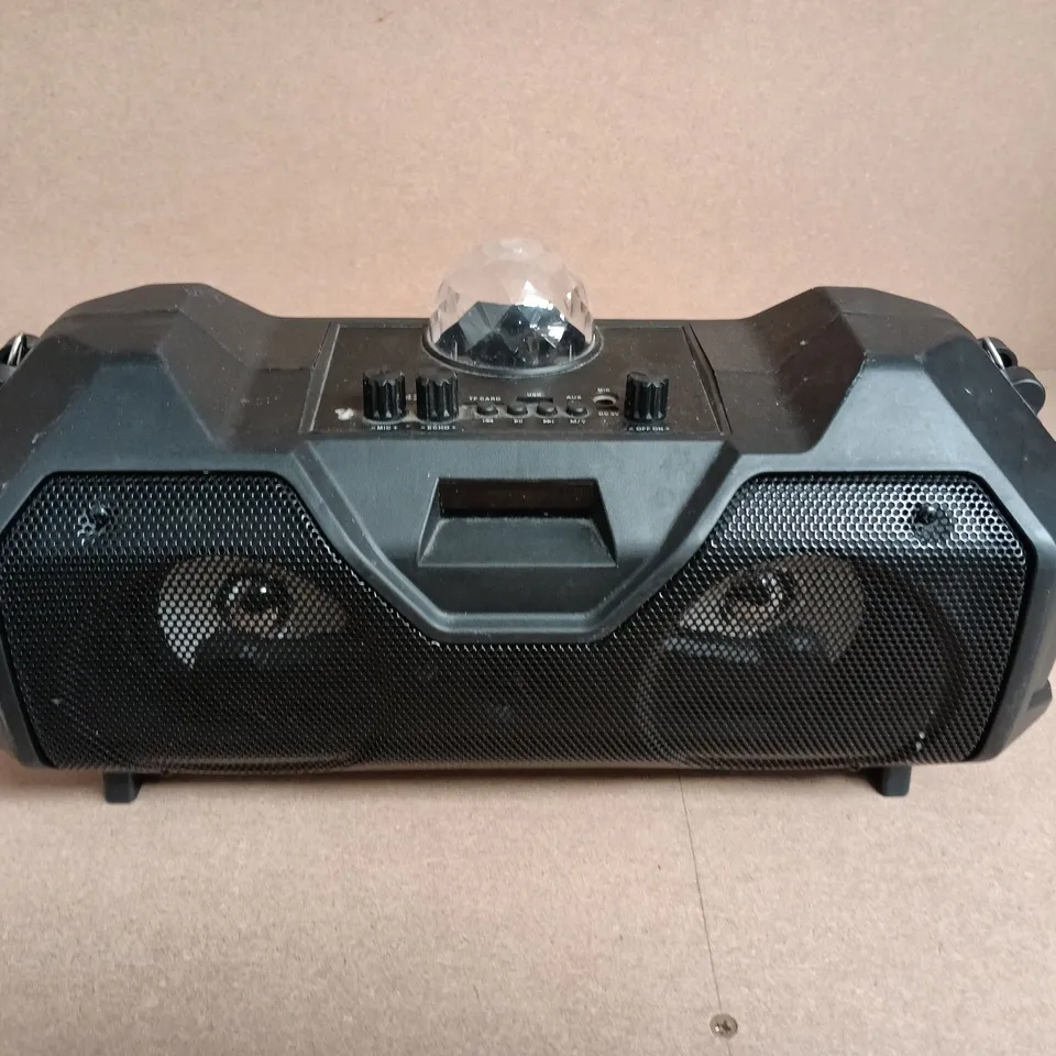 PORTABLE SPEAKER SYSTEM