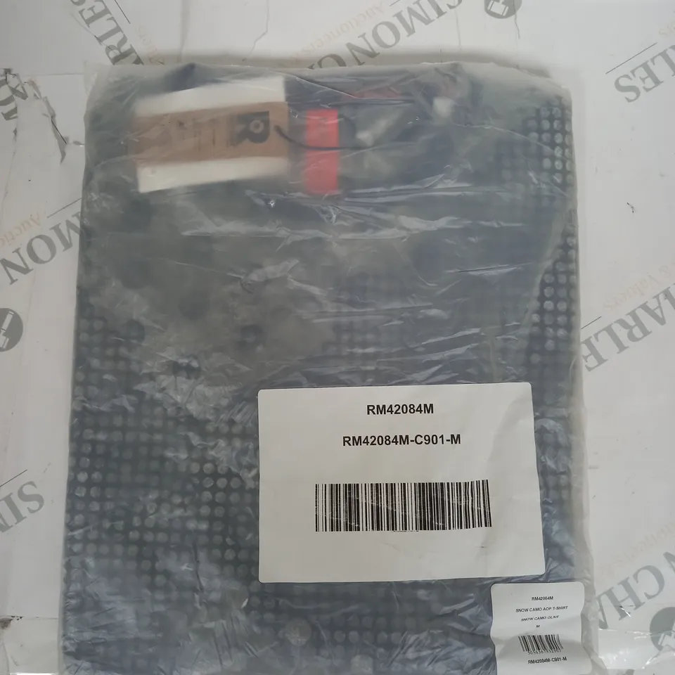 RAEBURN SNOW CAMO AOP T-SHIRT IN SNOW CAMO OLIVE SIZE M