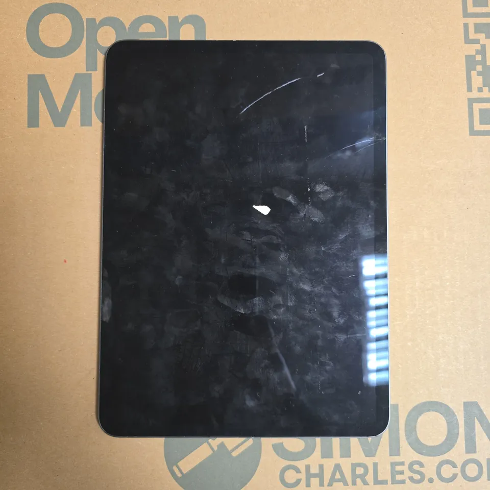 APPLE IPAD TABLET - A2228