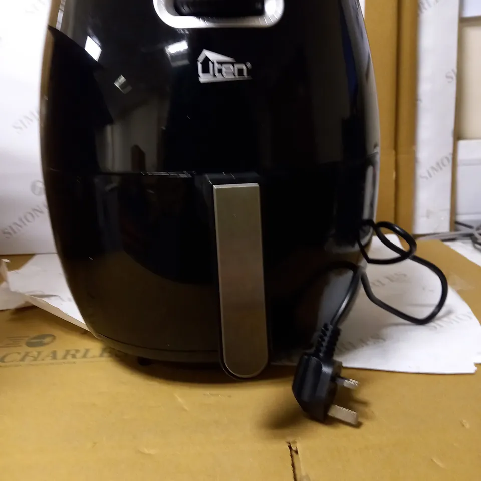 UTEN AIR FRYER 1800W