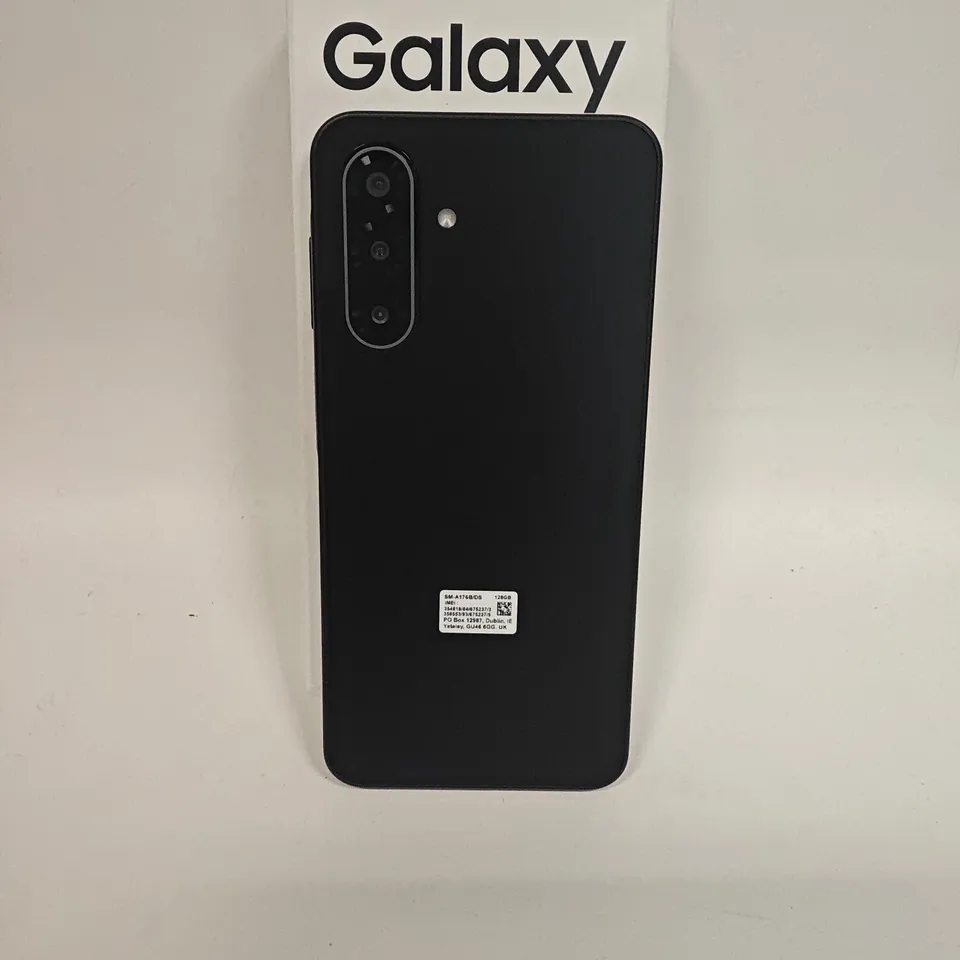 BOXED SAMSUNG GALAXY A17 5G 4/128GB IN BLACK - SM-A176B