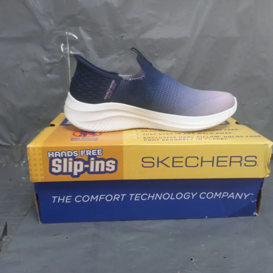SKECHERS HANDS FEE SLIP INS TRAINERS NAVY/PURPLE SIZE 5