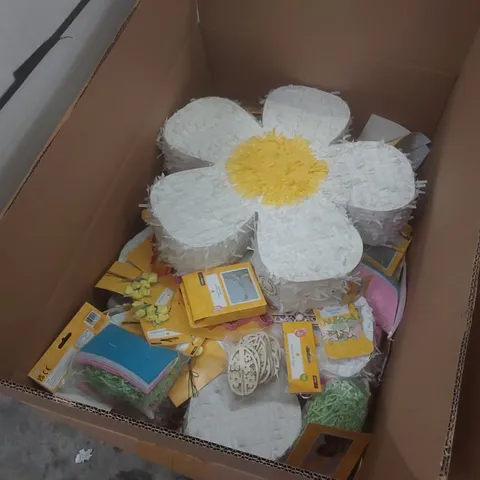 BOX CONTAINING A LARGE QUANTITY OF ASSORTED EASTER PRODUCTS