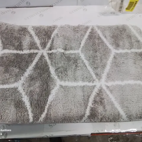 BRAND NEW PACO HOME 50X80 GREY BATH MAT