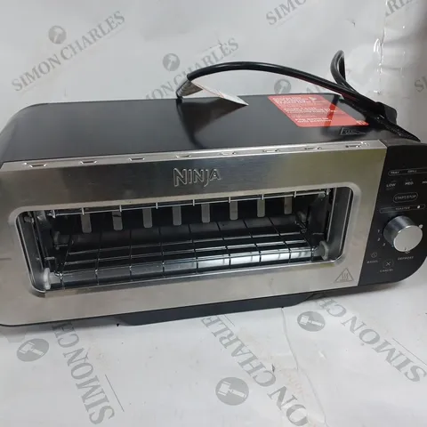 BOXED NINJA 2 IN 1 TOASTER & GRILL ST100UK