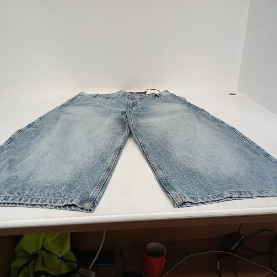 BERKSHA DENIM SHORTS – WOMEN’S EU 38 (UK 10)