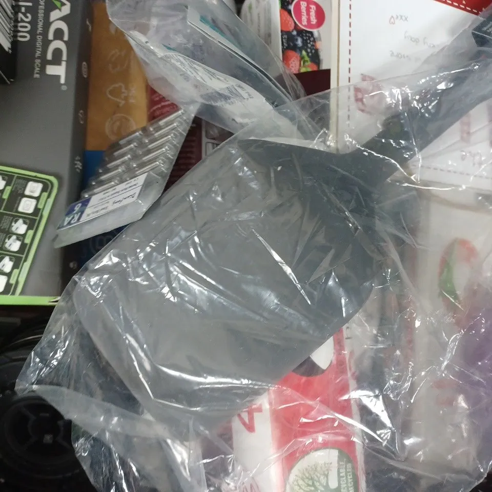 APPROXIMATELY 15 ASSORTED HOUSEHOLD ITEMS TO INCLUDE AIR UP AROMA PODS, DETOX WRISTBAND, ETC