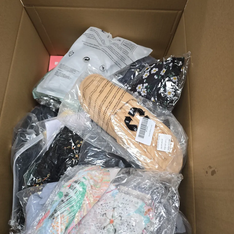 BOX OF APPROXIMATELY 20 ASSORTED ITEMS TO INCLUDE LA MAREY CLOTHING, JO & JOE FOOTWEAR ETC