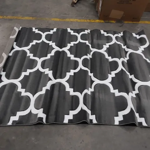 MODERN TRENDZ RUG - GREY // SIZE: 160 X 220cm