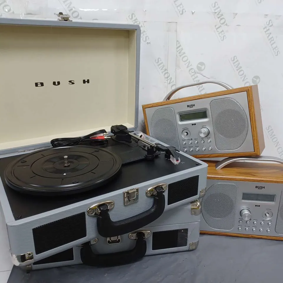 4 BUSH PRODUCTS TO INCLUDE 2 STEREO DAB/FMRADIO WITH BLUETOTTH, 2 CLASSIC TURNTABLES