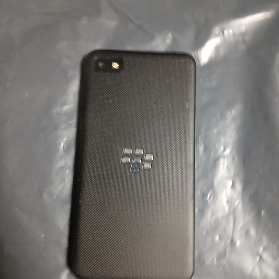 BLACKBERRY SMARTPHONE – BLACK - MODEL UNSPECIFIED