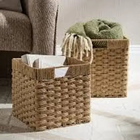 BOXED SET OF 2 SQUARE NATURAL BASKETS (1 BOX)