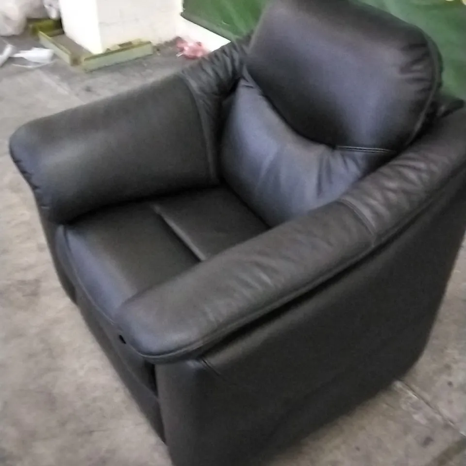 QUALITY BRITISH DESIGNED & MANUFACTURED G PLAN JACKSON CHAIR CAPRI BLACK LEATHER