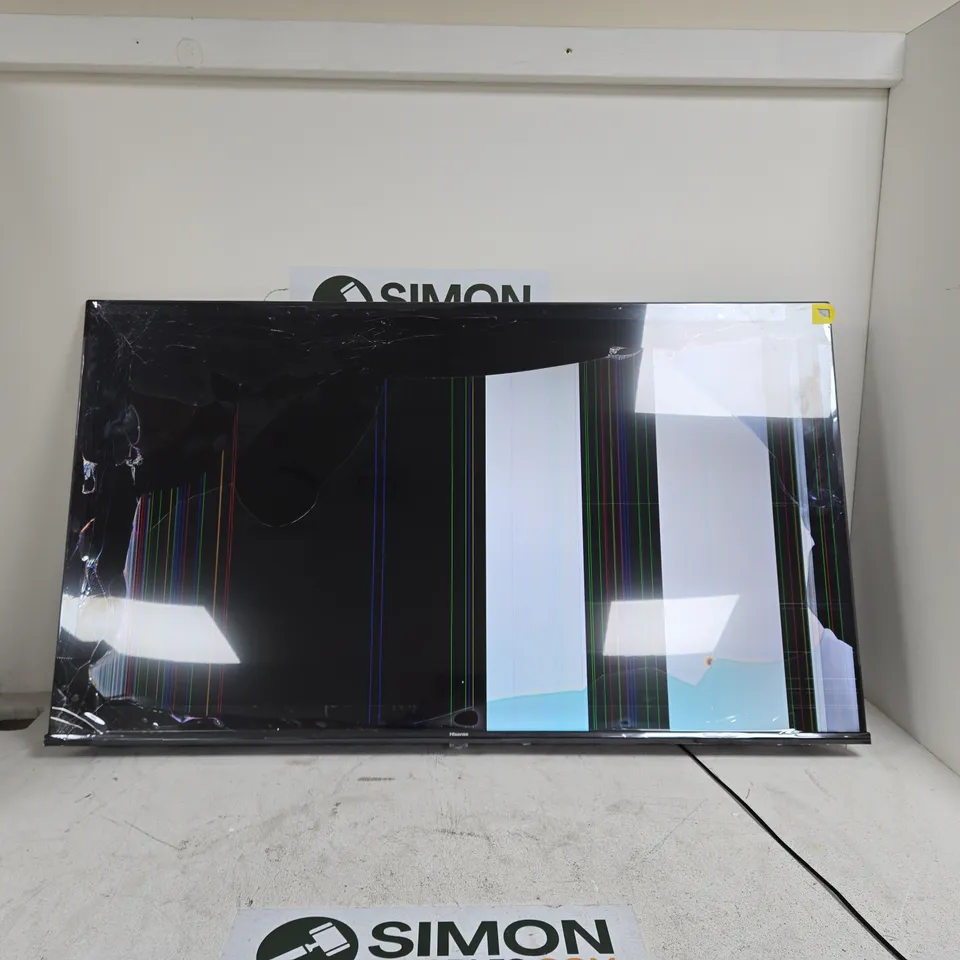 HISENSE TV 50E78QTUK BOXED WITH ACCESSORIES (DAMAGED)