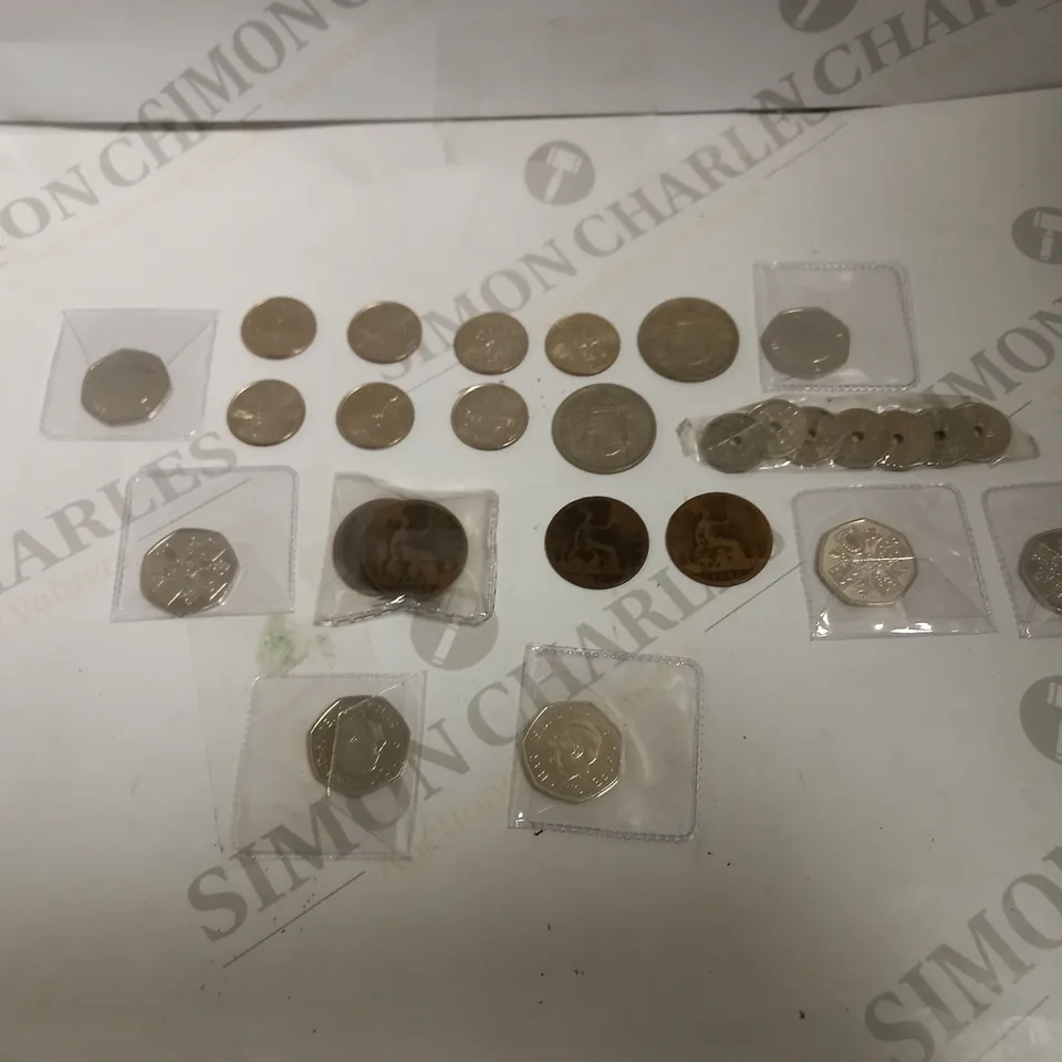 LOT TO CONTAIN APPROX. 30 X HISTORIC COINS & COMMERATIVE COINS, INCLUDES COINS FROM THE VICTORIAN ERA & AMERICAN COINS ETC