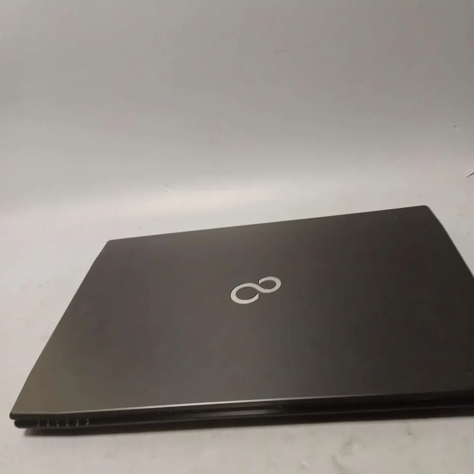 FUJITSU A544 LIFEBOOK LAPTOP