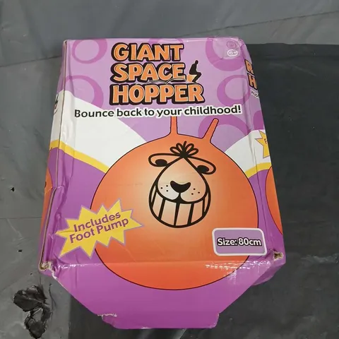 GIANT SPACE HOPPER INFLATABLE TOY, PURPLE, 80CM – WITH FOOT PUMP (BOXED)