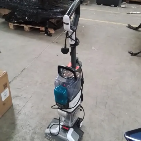 SHARK CARPETXPERT DEEP CARPET CLEANER WITH BUILT-IN STAINSTRIKER EX200UK