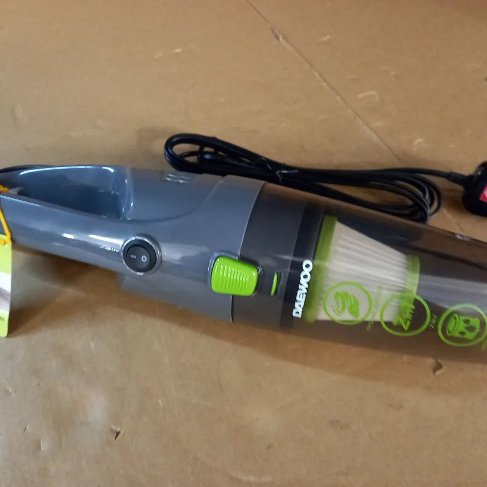 UNBOXED DAEWOO TORNADO ESSENTIAL 600W CORDED VACUUM