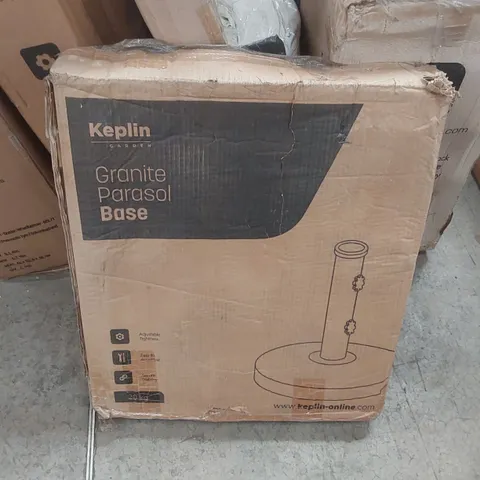 BOXED KEPLIN GRANITE PARASOL BASE
