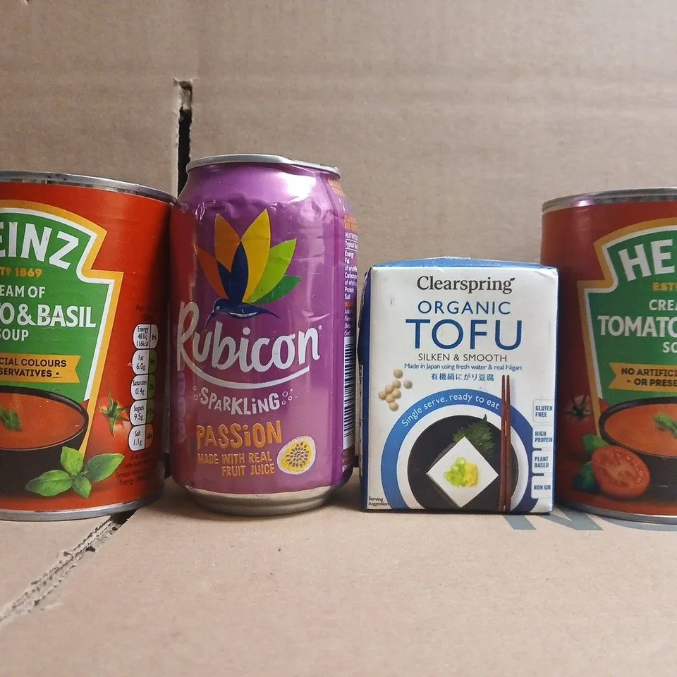 APPROXIMATELY 10 ASSORTED FOOD AND DRINK ITEMS TO INCLUDE HEINZ, TOFU, ETC