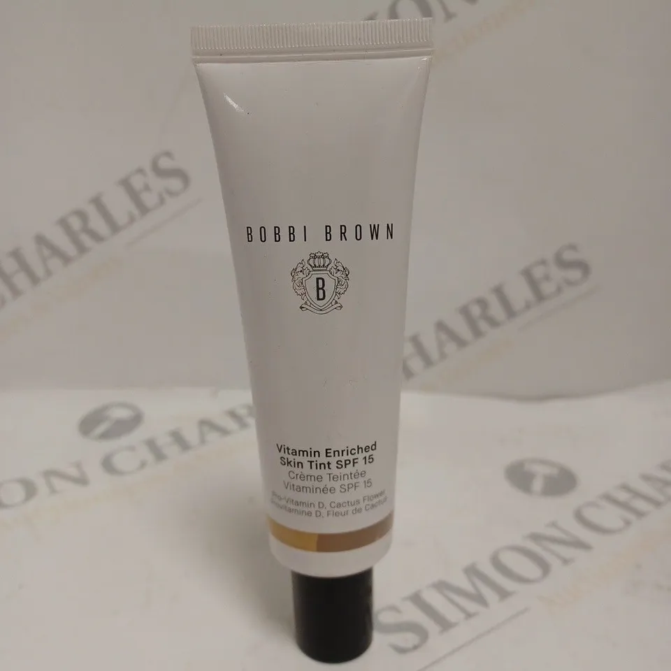 BOBBI BROWN VITAMIN ENRICHED SKIN TINT - MEDIUM 2