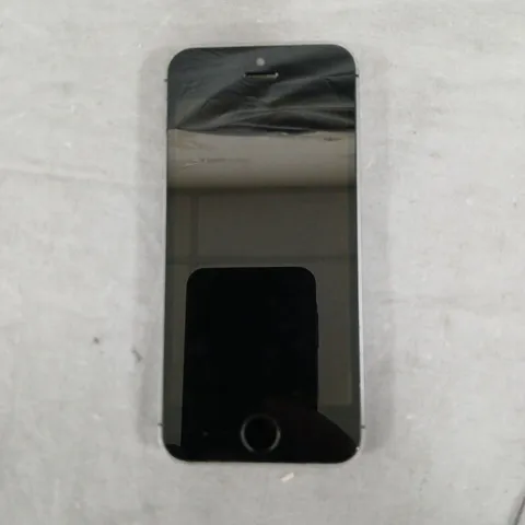 APPLE IPHONE 5S 16GB SPACE GREY – UNLOCKED. PHONE DOES NOT POWER ON