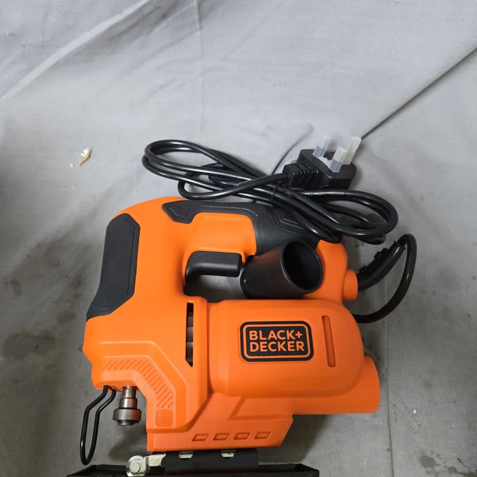 BLACK + DECKER 400W CORDED JIGSAW