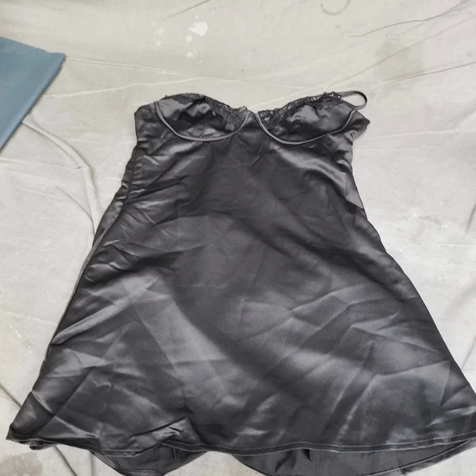 SUPERDOWN BLACK SATIN SLIP DRESS – WOMEN'S, SIZE M