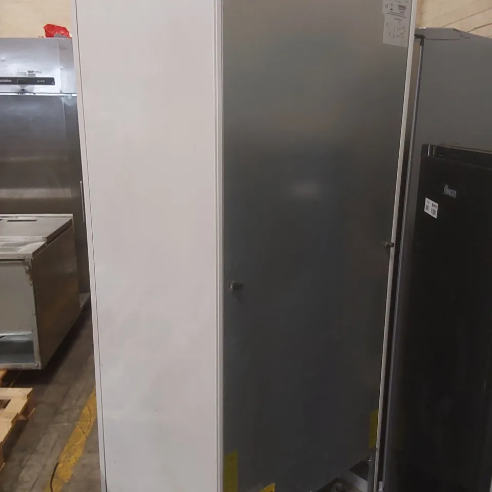 POLAR CD088 UPRIGHT DISPLAY FRIDGE