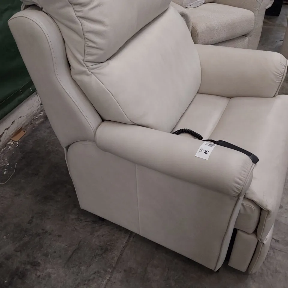 QUALITY BRITISH DESIGNER G PLAN NEWBURY POWER RECLINING DUEL ELEVATE EASY CHAIR REGENT CHALK LEATHER 