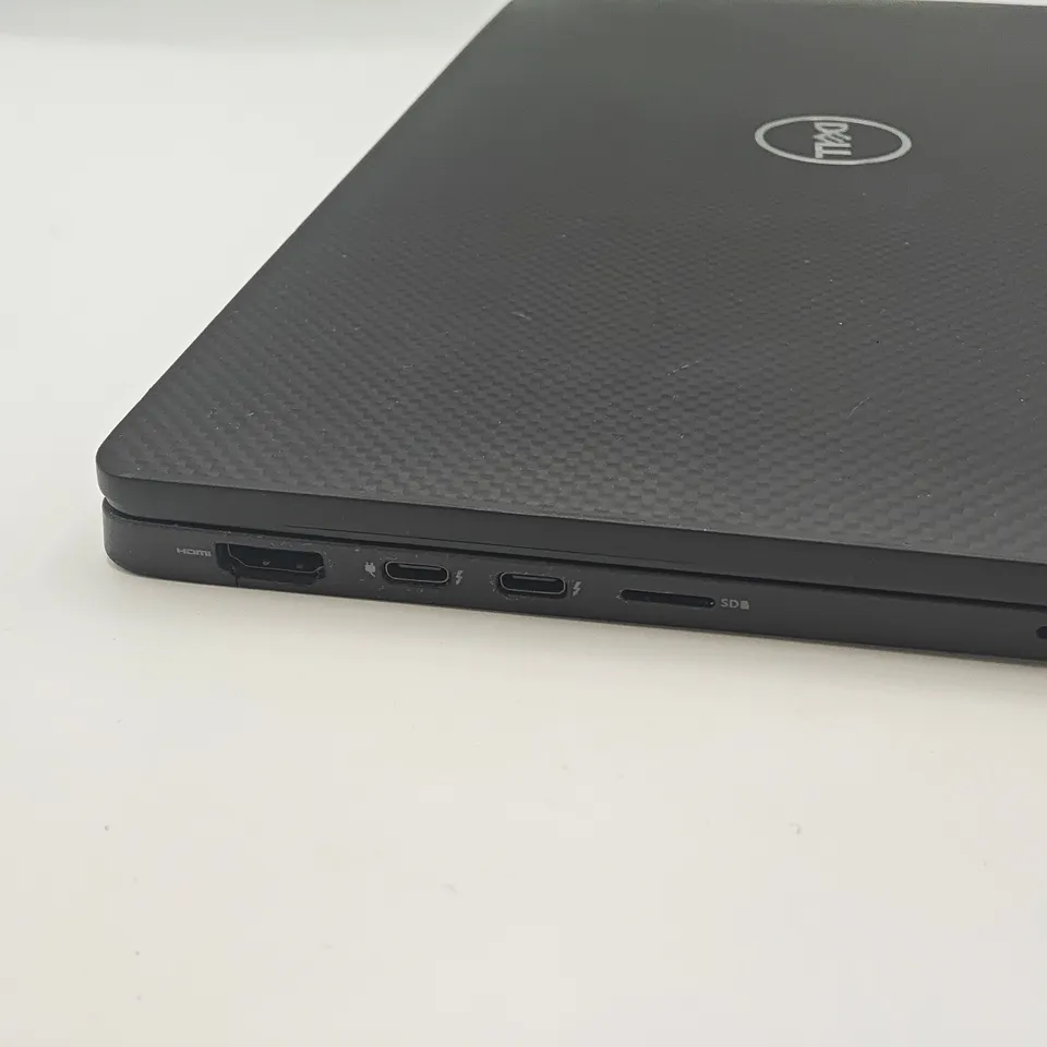 UNBOXED DELL LATITUDE 7410 INTEL CORE I-5 LAPTOP IN BLACK