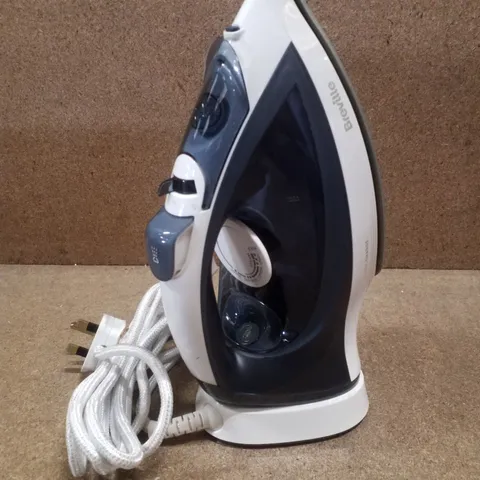 BOXED BREVILLE TURBO CHARGE 2600W CORDLESS IRON