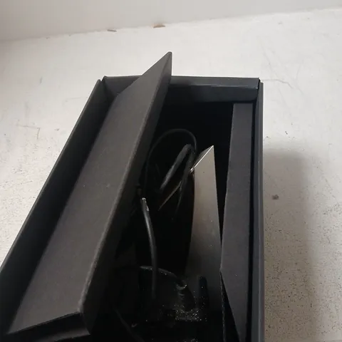 BANG & OLUFSEN BEOCOM 6000 TABLE CHARGER β BOXED
