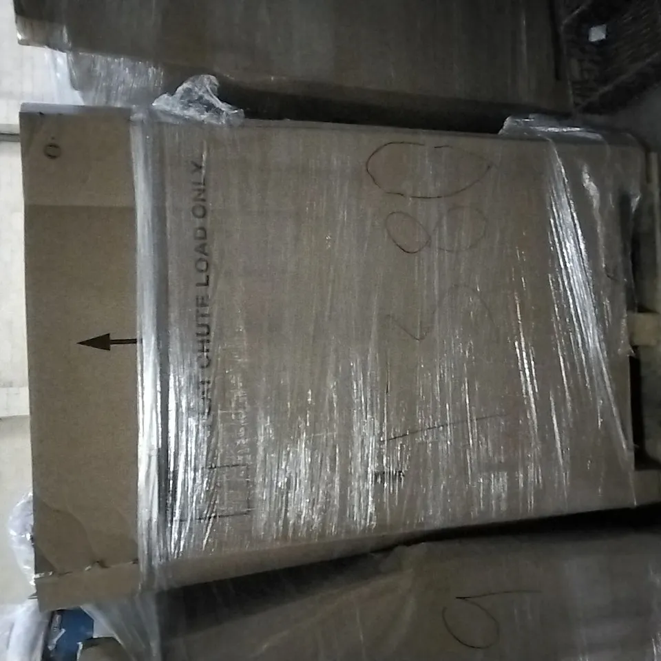 PALLET OF ASSORTED ITEMS INCLUDING M DESIGN FORMBU END TABLE WITH DRAWER, DETACHABLE FITNESS FAT BURNER HOLD HOOP, M DESIGN PLASTIC JEWELLERY BOX, M DESIGN WICKER STORAGE BOX, M DESIGN WIRE BASKET