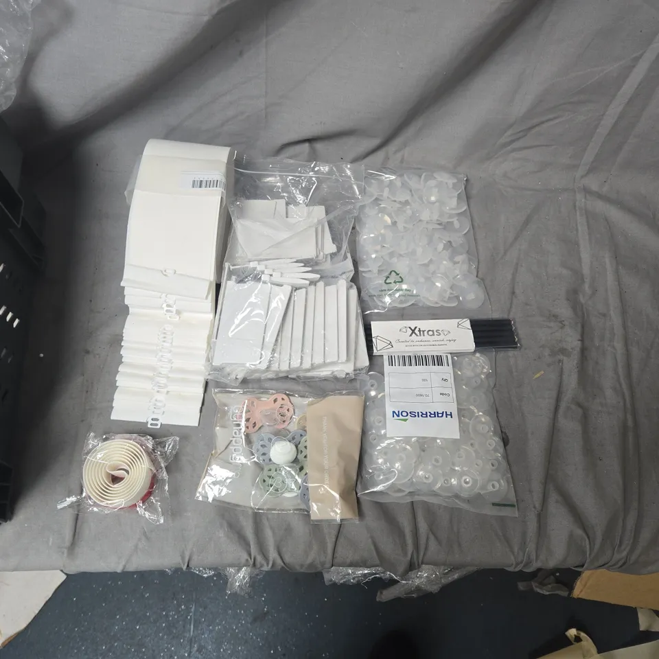 ASSORTED PLASTIC CURTAIN COMPONENTS – MIXED LOT