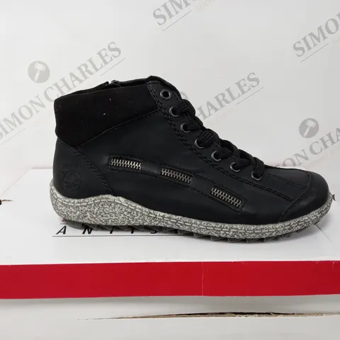 RIEKER LACE ANKLE BOOT BLACK SIZE 3 1/2 - BOXED 