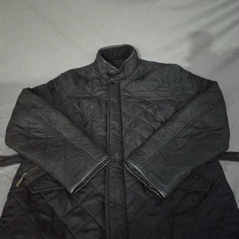 MENS BARBOUR QUILTED COAT SIZE M