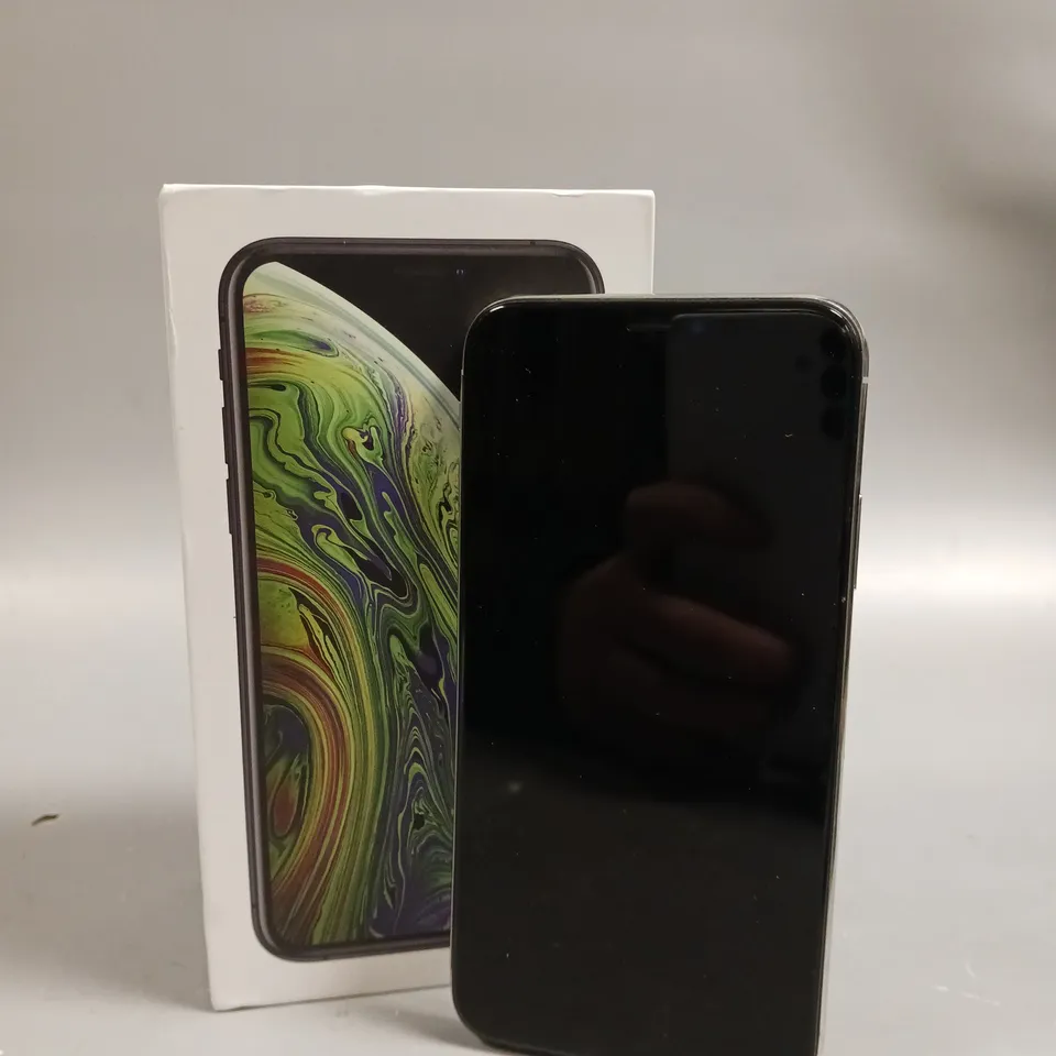 BOXED APPLE IPHONE XS SMARTPHONE 